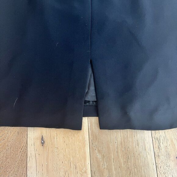 Maggie London Sheath Dress Black 10 Embroidered Lined Classic Tribal Business - Picture 7 of 14